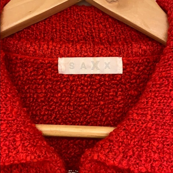 💥TOPS SALE💥SAXX SWEATER IN RED - Picture 3 of 6